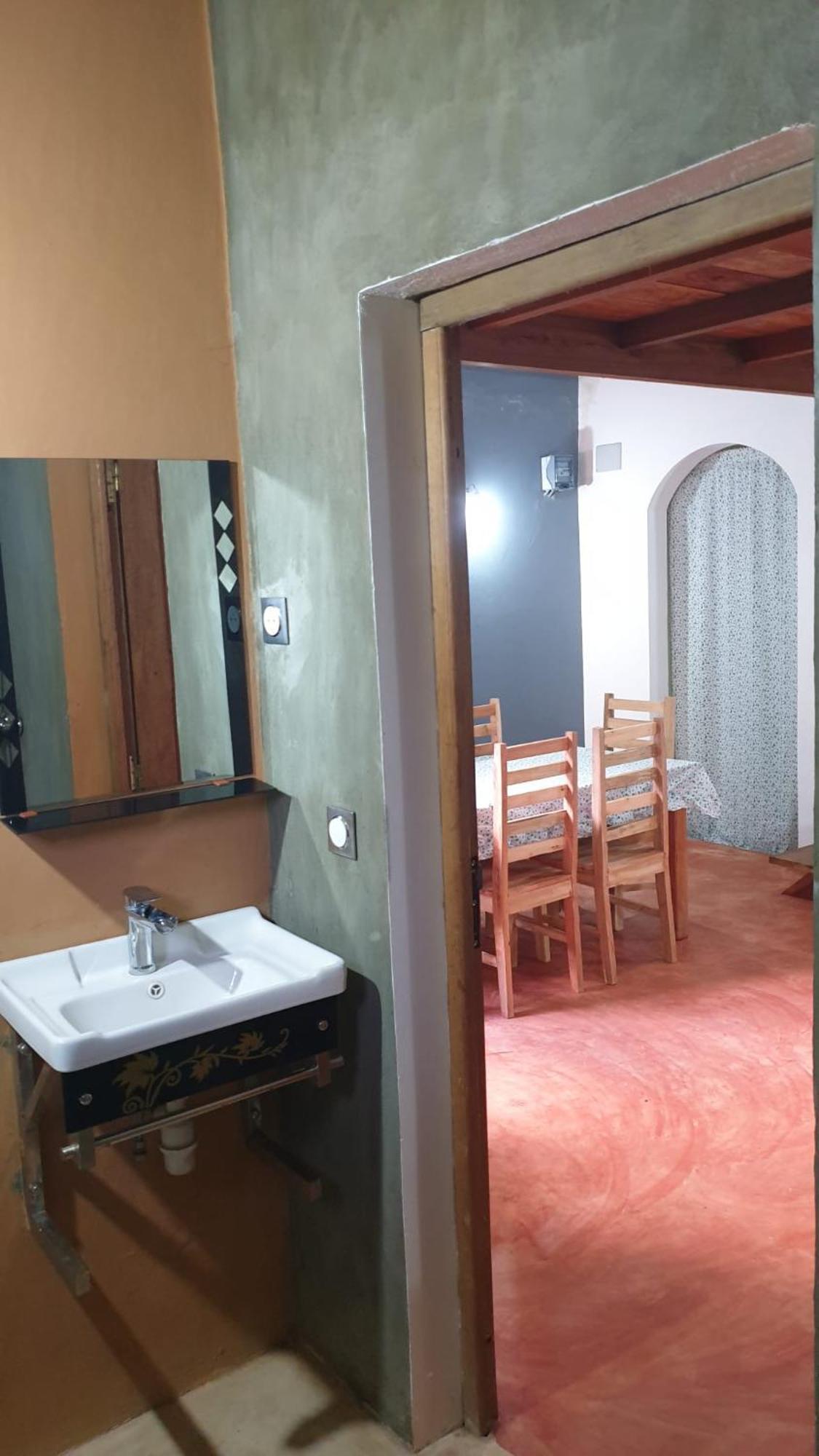 Les Citronniers Bed and Breakfast Ile Sainte-Marie Buitenkant foto