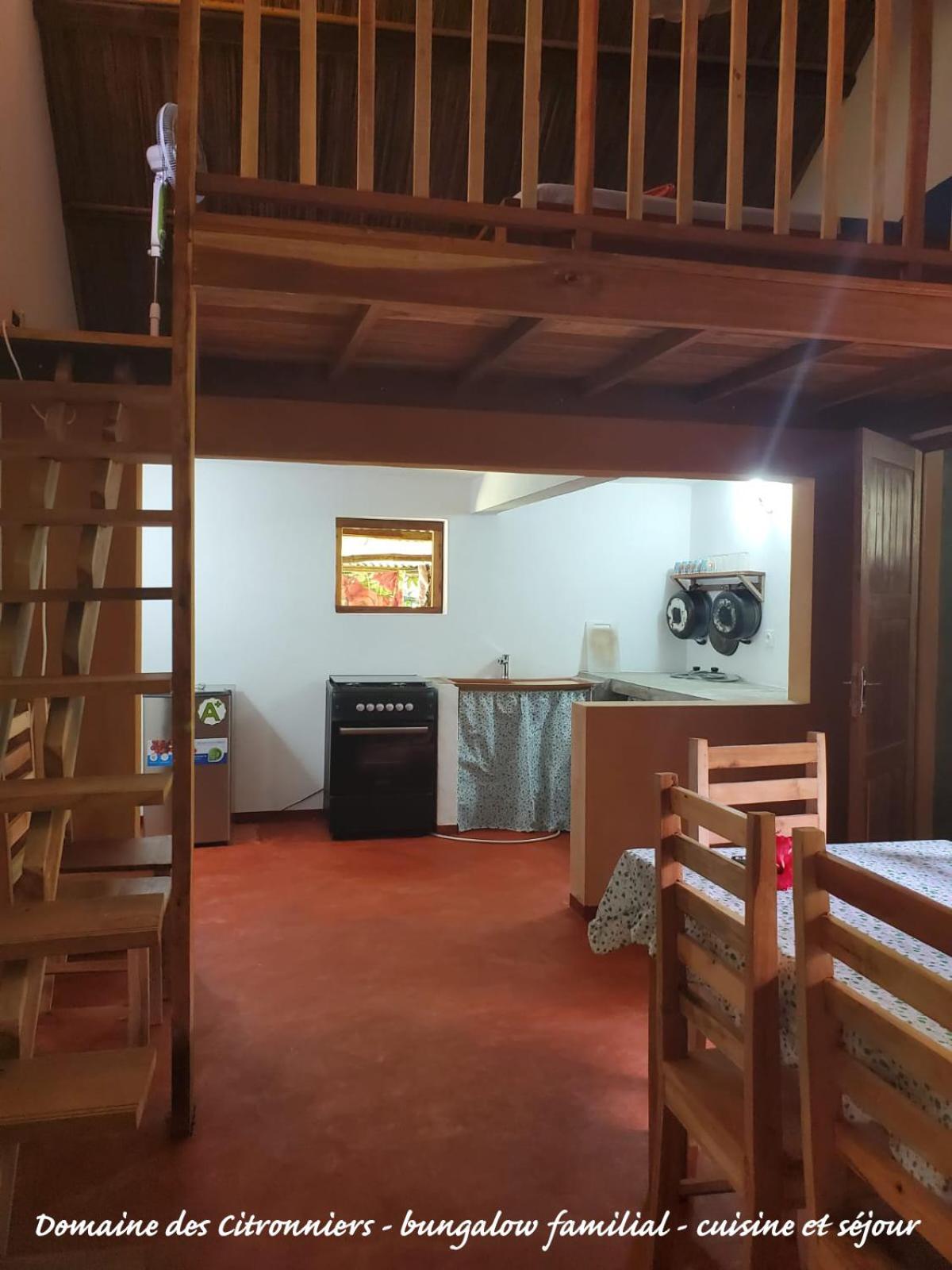 Les Citronniers Bed and Breakfast Ile Sainte-Marie Buitenkant foto